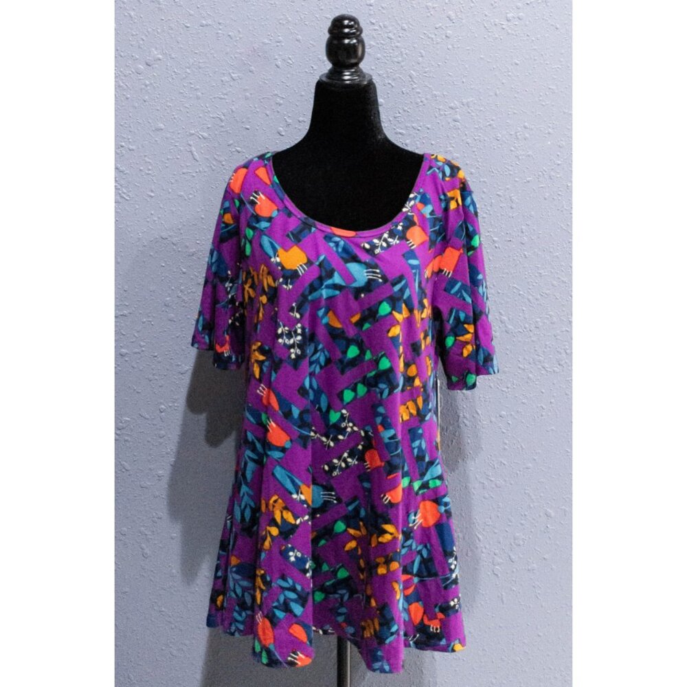 NWT LuLaRoe Purple Geometric Perfect T, Size Large - Picture 2 of 5